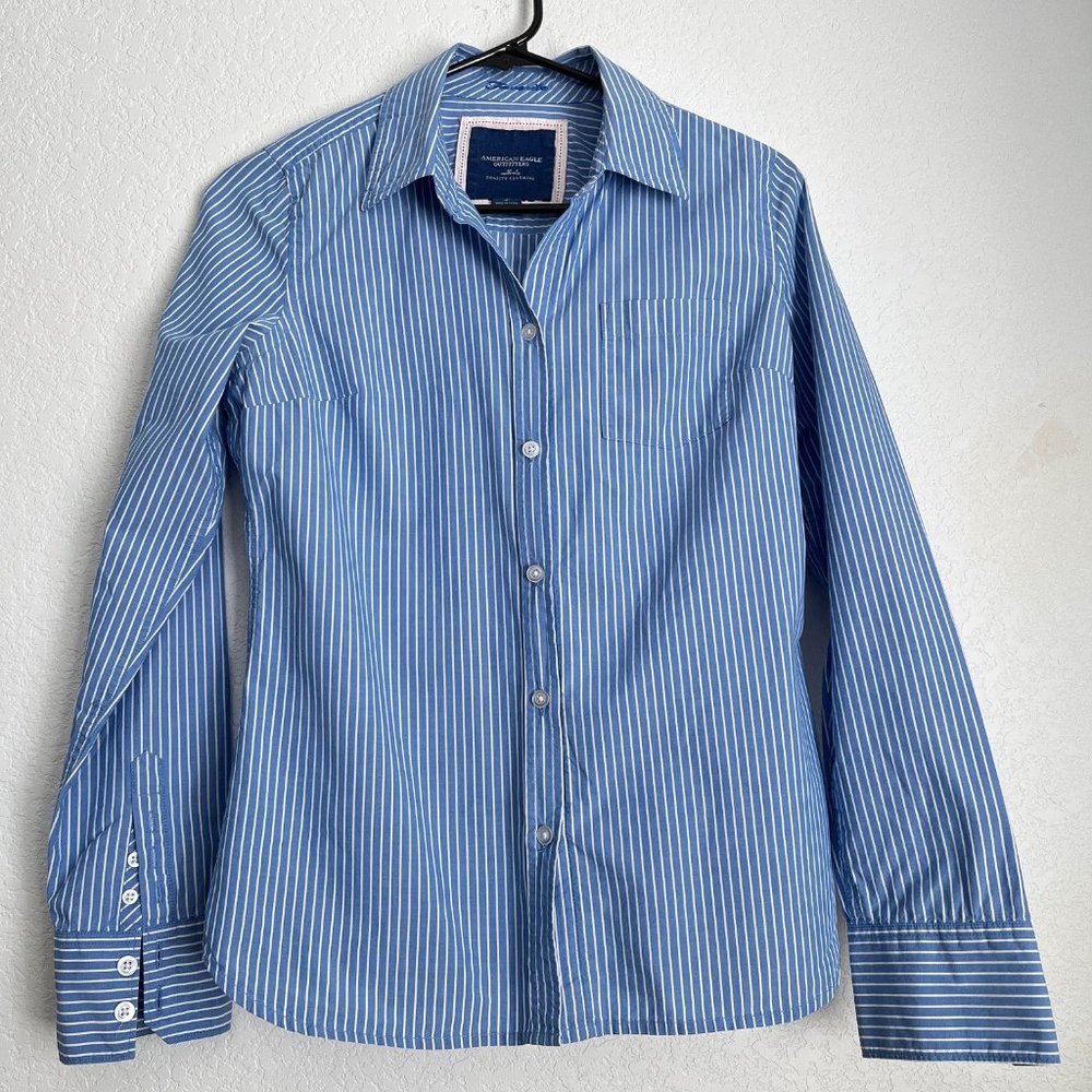 American Eagle Outfitters Button Down Shirt, Blue with White Stripes, Size 6
